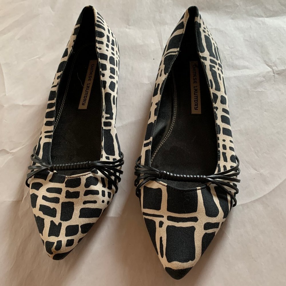 Chinese Laundry Ballet Flats Pointy Toe Shoes 9.5